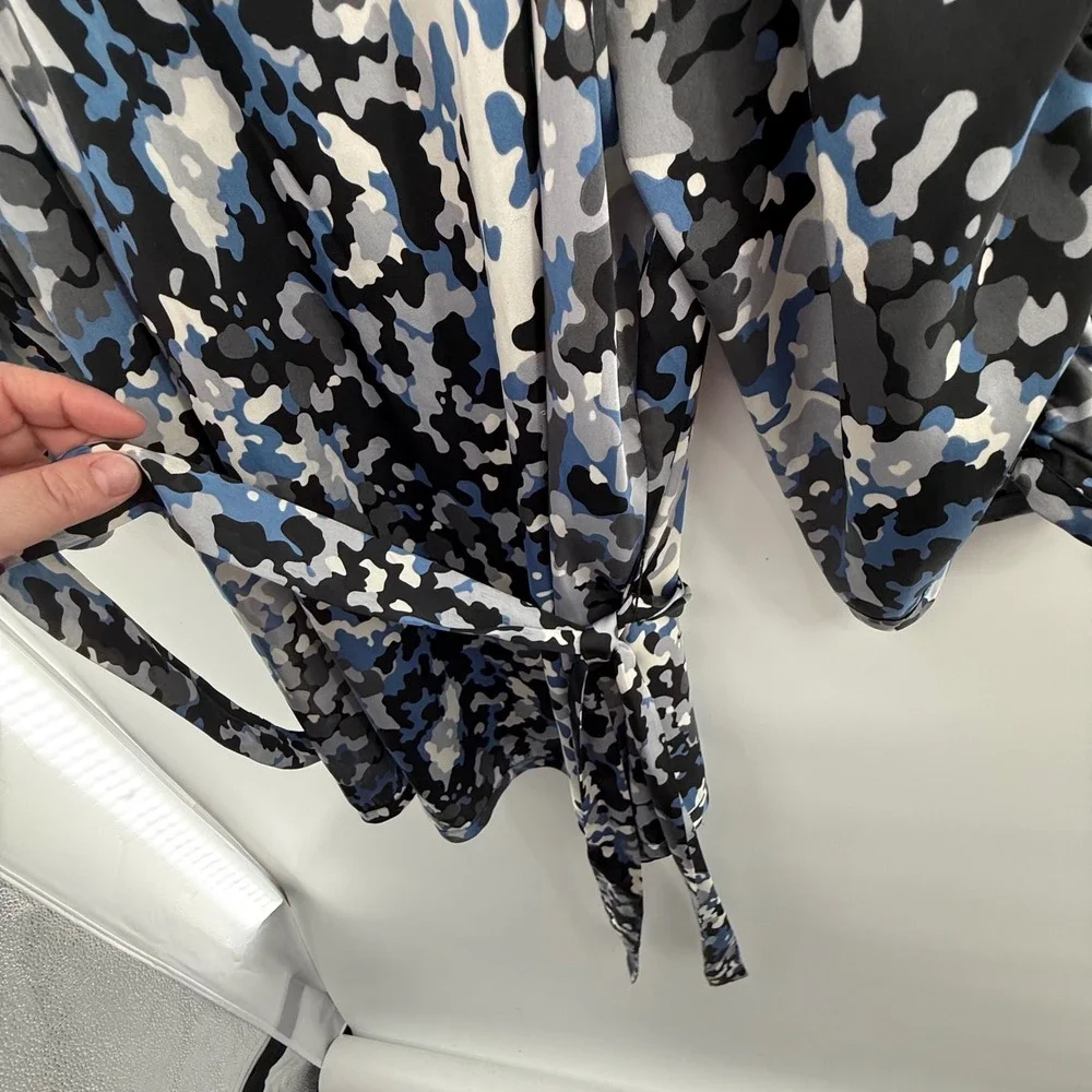 Michael Michael‎ Kors Abstract Print Peasant Blouse Size 2X Belted Top